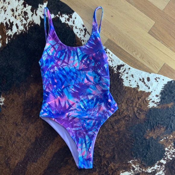 Other - Kulani Kini one piece!